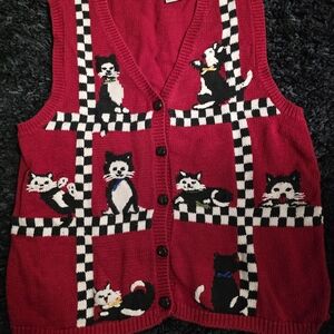​Vintage Capacity Red Cat Sweater Vest | Tuxedo Cats & Checkerboard | Medium